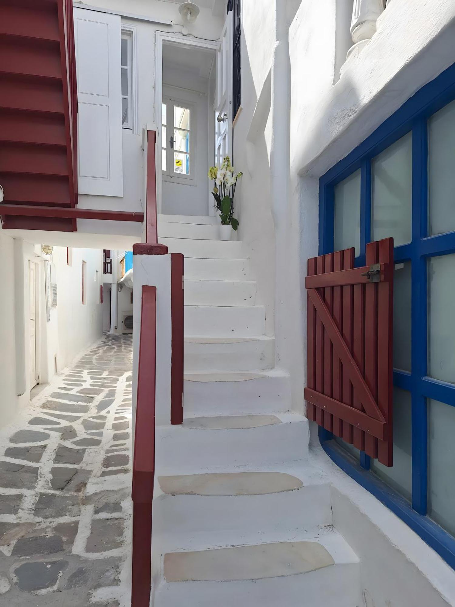 Anchor Yalos - Twin Bed 2 * Mykonos Town